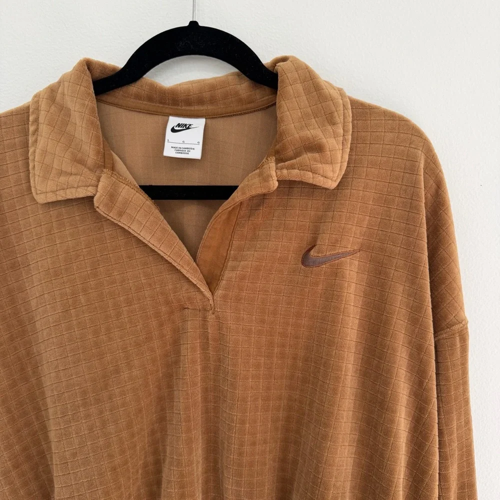Nike cropped velour